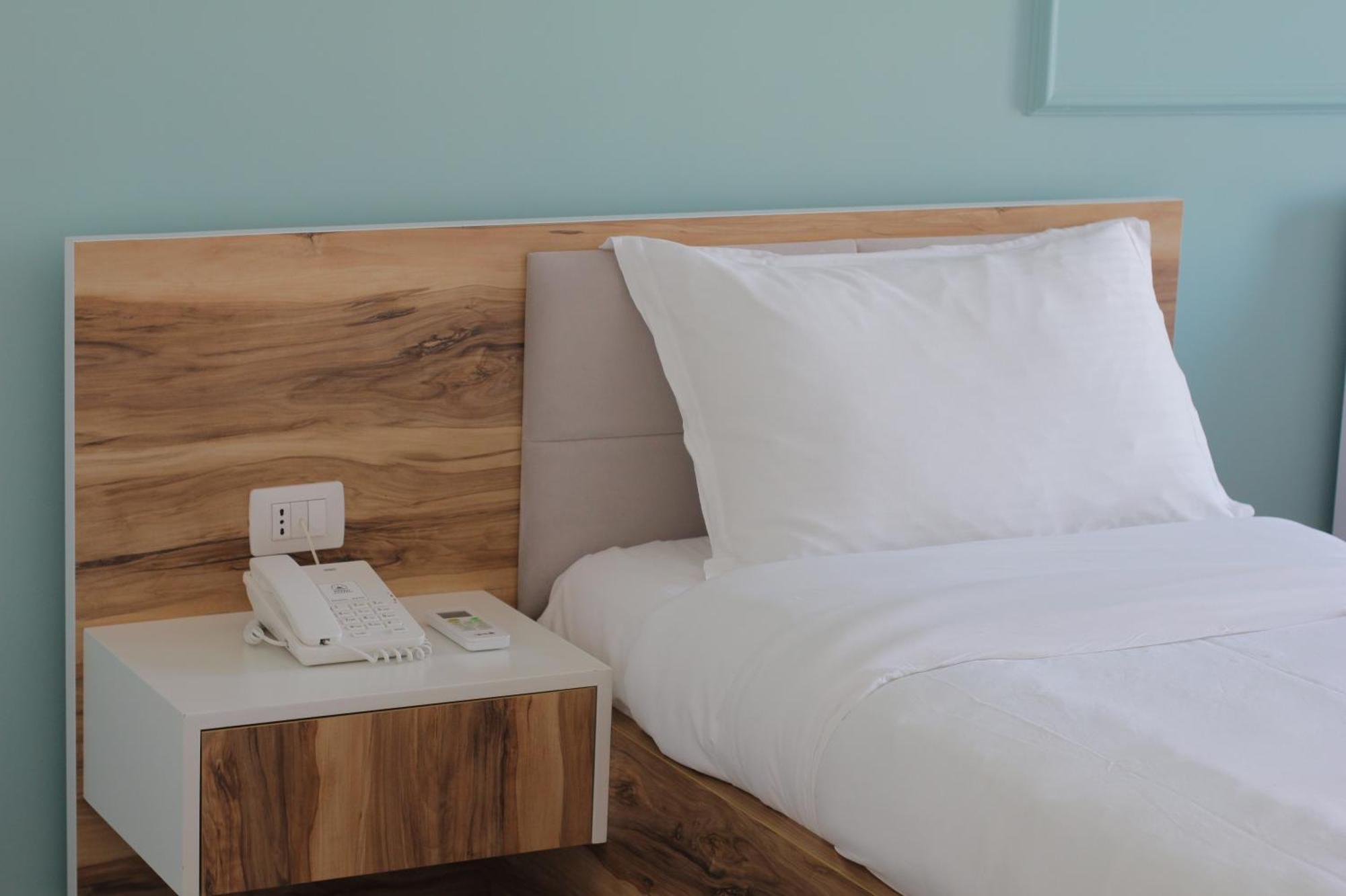 Compas Boutique Hotel โกเลม ภายนอก รูปภาพ