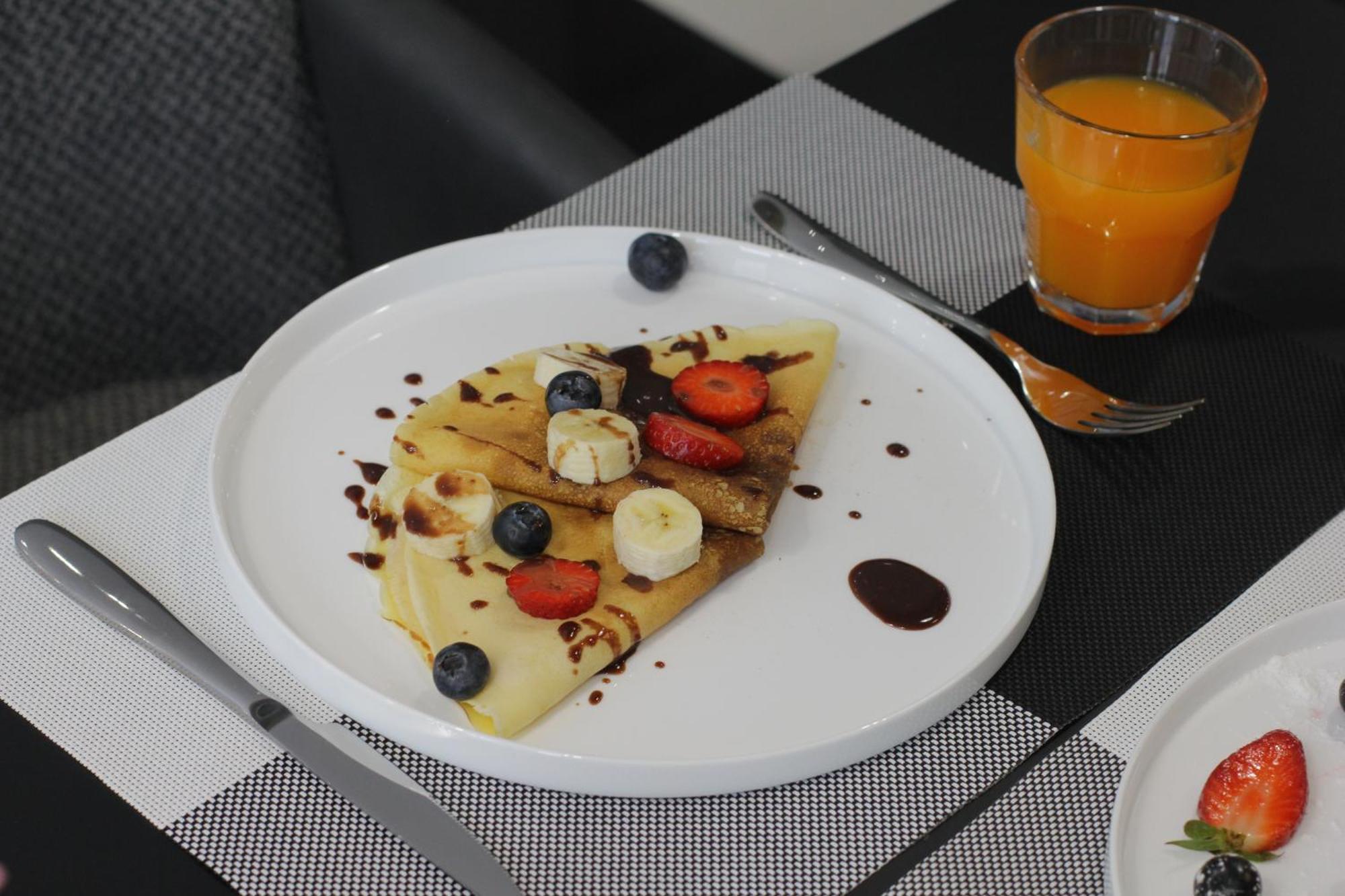 Compas Boutique Hotel โกเลม ภายนอก รูปภาพ
